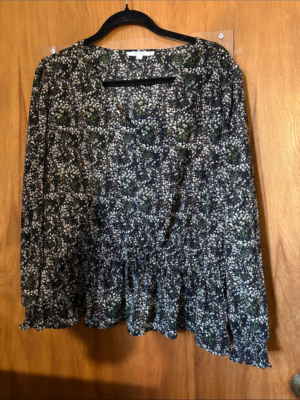 Fun 2 Fun Black Aria Peplum Blouse - Picture 2 of 7